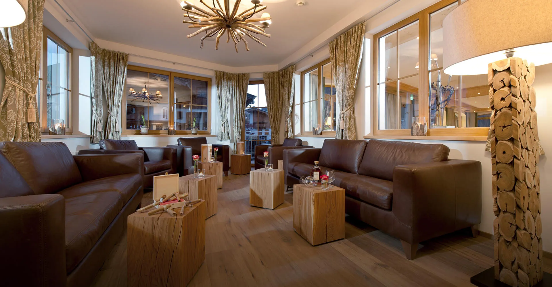 ALPEN GLÜCK LOUNGE